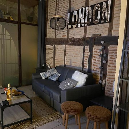 Poppy Appartement De Charme A 2 Min Centre-Ville Figeac Dış mekan fotoğraf