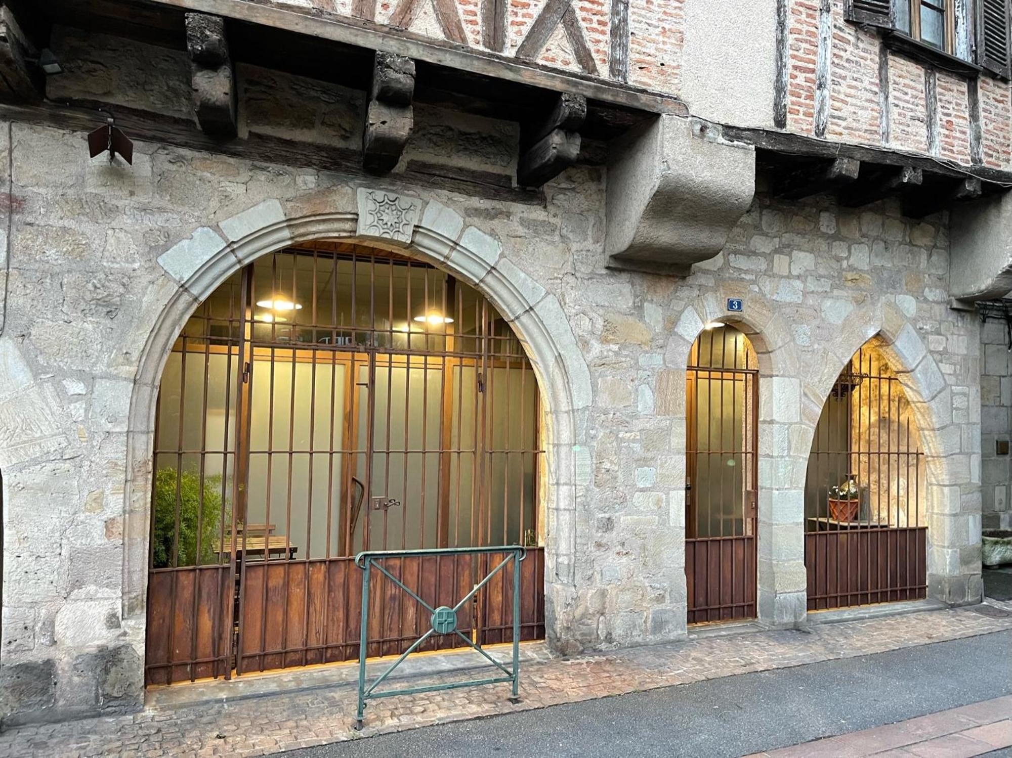 Poppy Appartement De Charme A 2 Min Centre-Ville Figeac Dış mekan fotoğraf